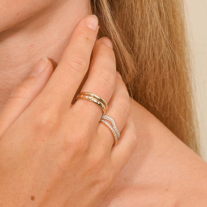 Radiant Star Pattern Ring for Women